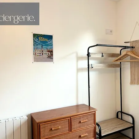 Le Passage Poitevin-poitiers-laconciergerie Apartment